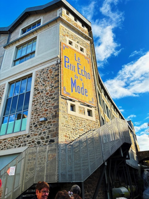 Petit écho de la mode 2025